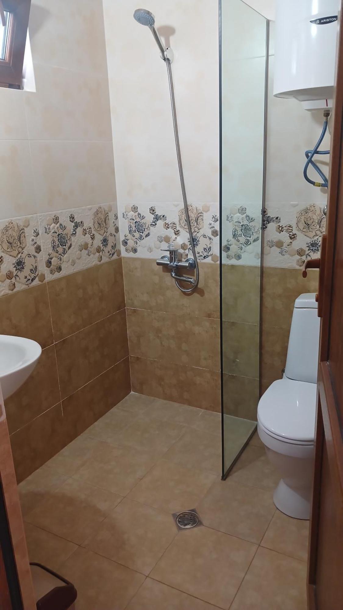 Cottage Qel Местія Номер фото
